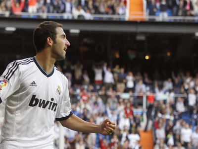 开云官方-双星闪耀，浓眉哥惊艳之战与尤文图斯的新曙光，双星闪耀，浓眉哥之夜与尤文图斯新纪元